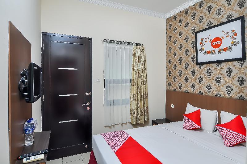 Hotel O Padang City Center Near Pantai Padang Formerly D'Dhave Hotel Exterior photo